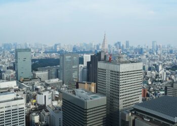 Japon : le marché boursier bénéficie du changement structurel et de stabilité politique